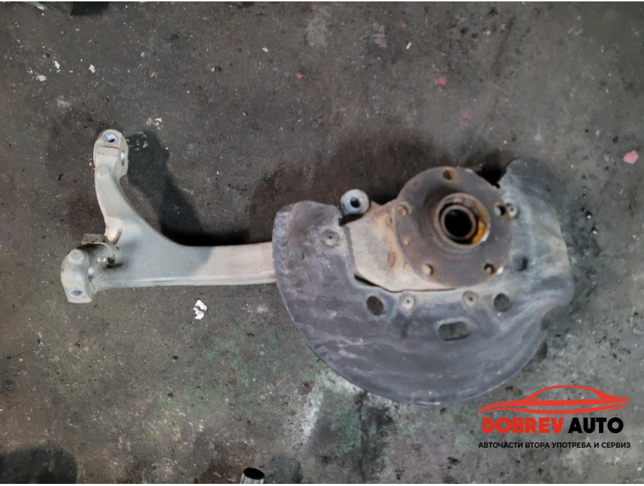 Шенкел (преден десен) за Audi A8 D3 4.2 FSI Шенкел (преден десен) за Audi A8 D3 4.2 FSI