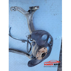 Шенкел (преден десен) за Audi RS6 4F