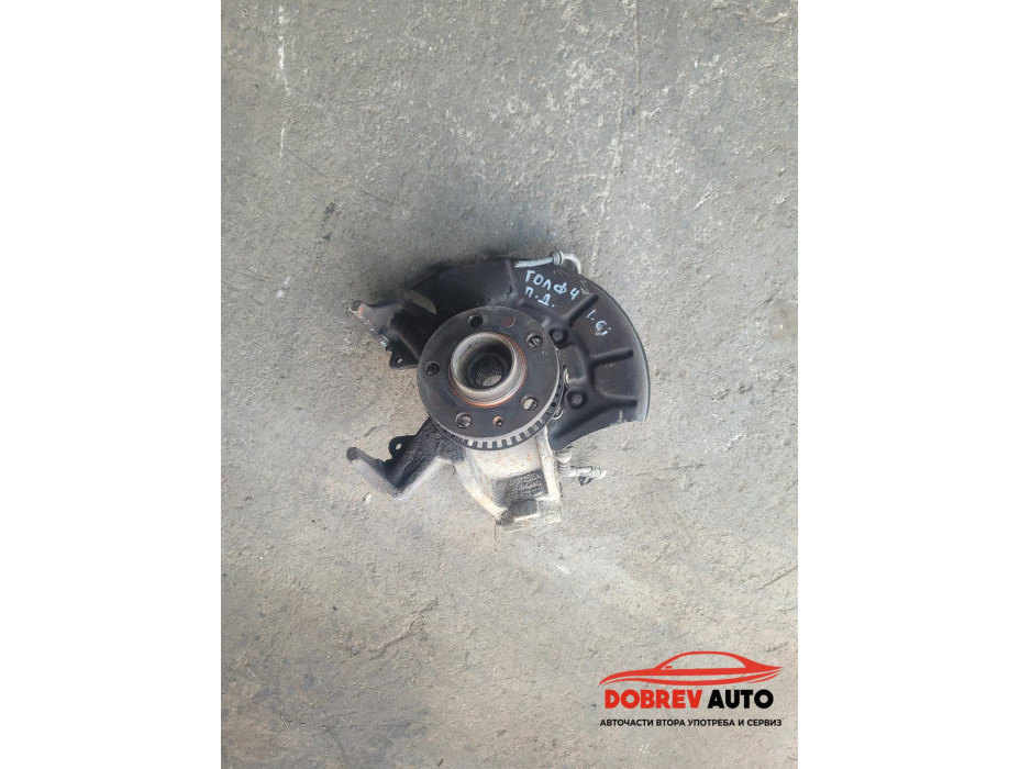 Шенкел (преден десен) за VW Golf MK4 1.6i