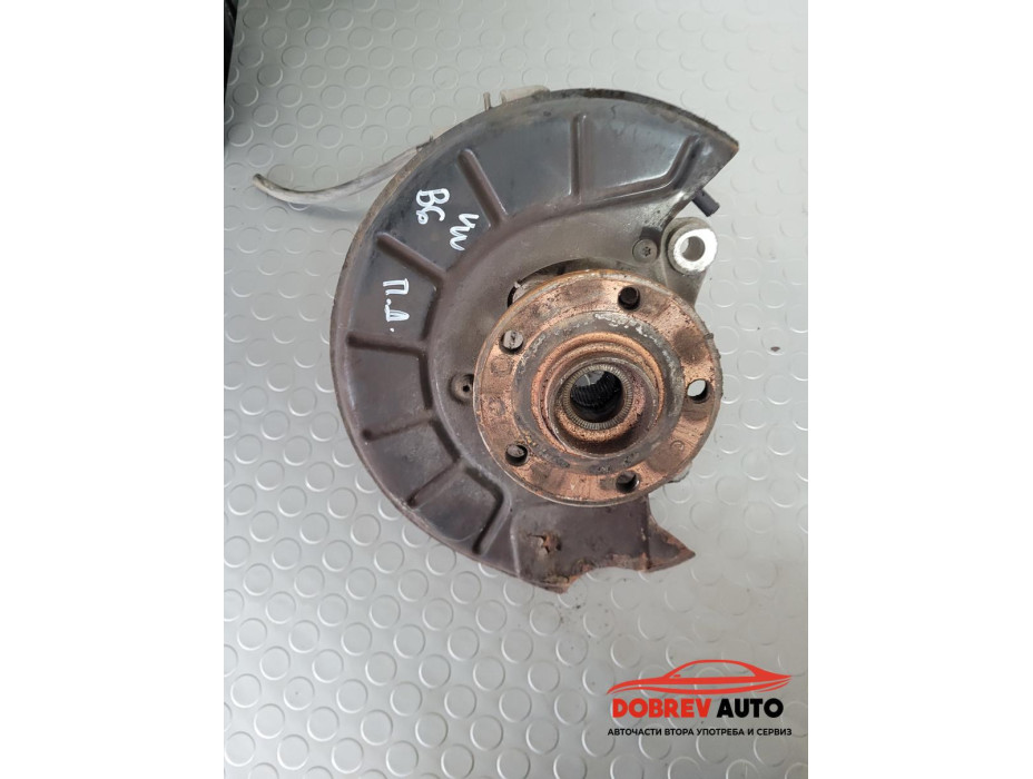 Шенкел (преден десен) за VW Passat B6 2.0 TDI BKP Sedan Шенкел (преден десен) за VW Passat B6 2.0 TDI BKP Sedan