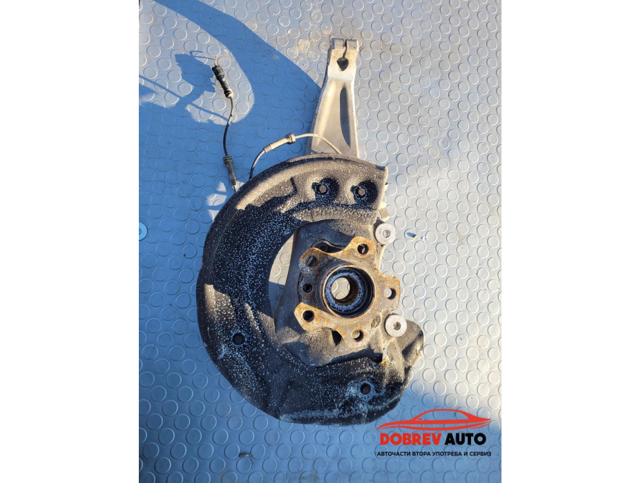 Шенкел (преден ляв) с главина за BMW 740d G11