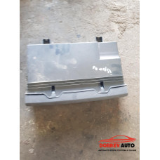 Шкафче под седалка (предна лява) за VW Touran 1T